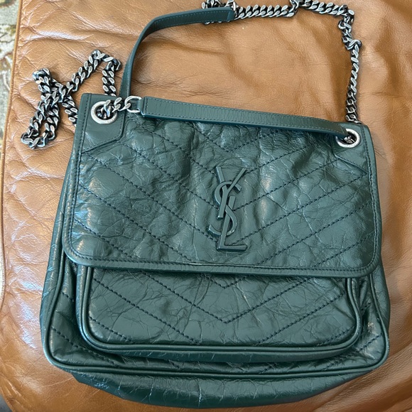 Green Niki medium YSL Plaque crinkled leather bag😮‍💨🫶🏻 - Picture 3 of 7